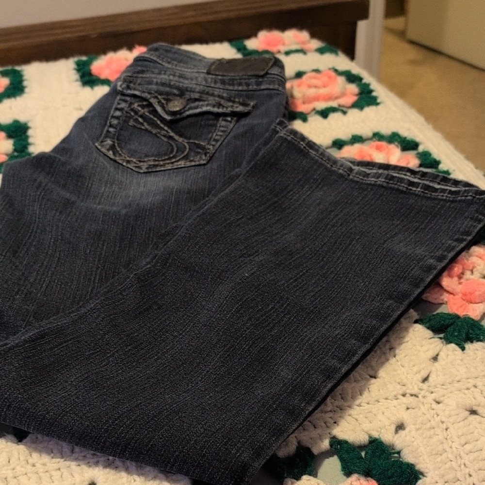 Silver Jeans Women's Dark Blue Boot Cut Jeans